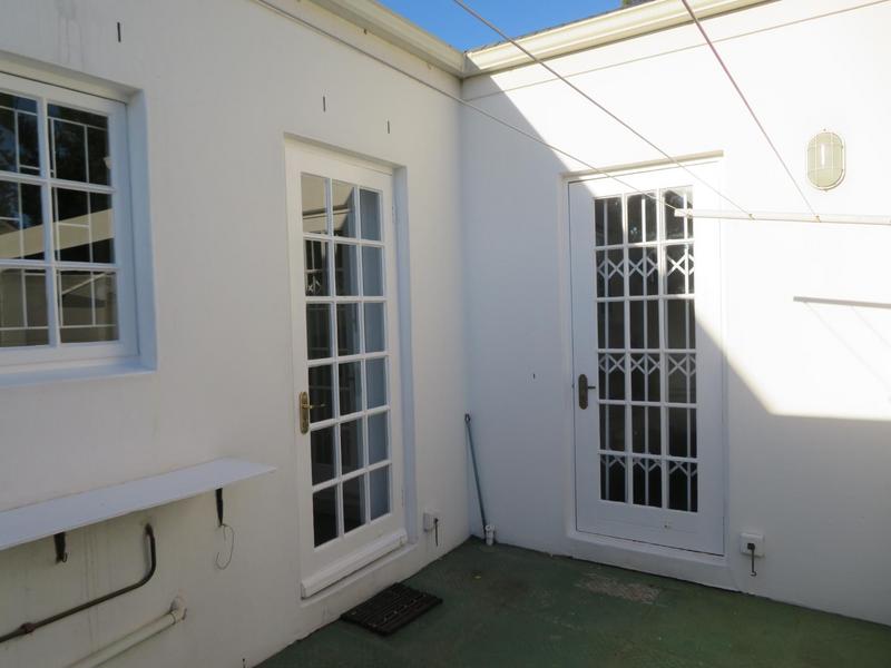 3 Bedroom Property for Sale in Zevenwacht Farm Village Western Cape